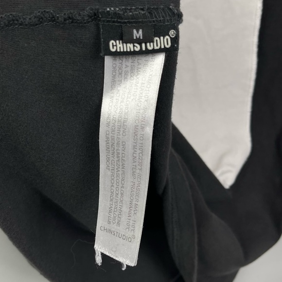 STUDIO CONCRETE SERIES 1 TO 10' UNISEX T-SHIRT - 2 EMPTY STYLE  210033504 M - Picture 9 of 15